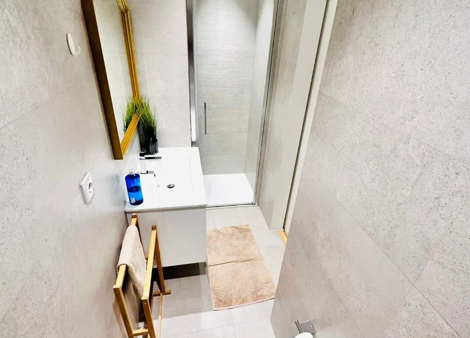 Bernardim - No 87 - 2B - The Three-Bedroom Escape Lisbon 0*,  Portugal
