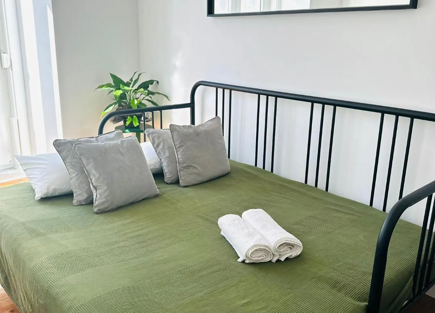 Bernardim - No 87 - 2B - The Three-Bedroom Escape Lisbon 0*,
